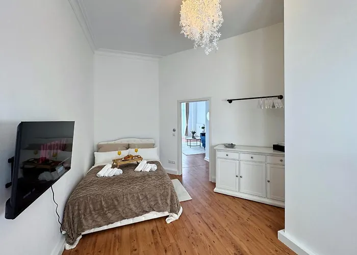 Holidayhome Apartments L Luxury Prvate Room In Ber-Prenzlauer Berg